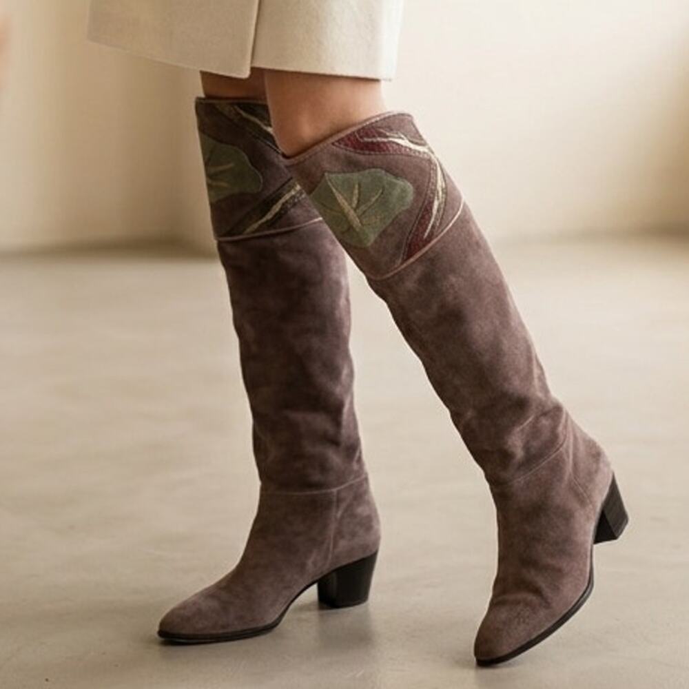 Vintage Joan & David Pointed Tall Boots Womens 7N Brown Suede Embroidered Cuff